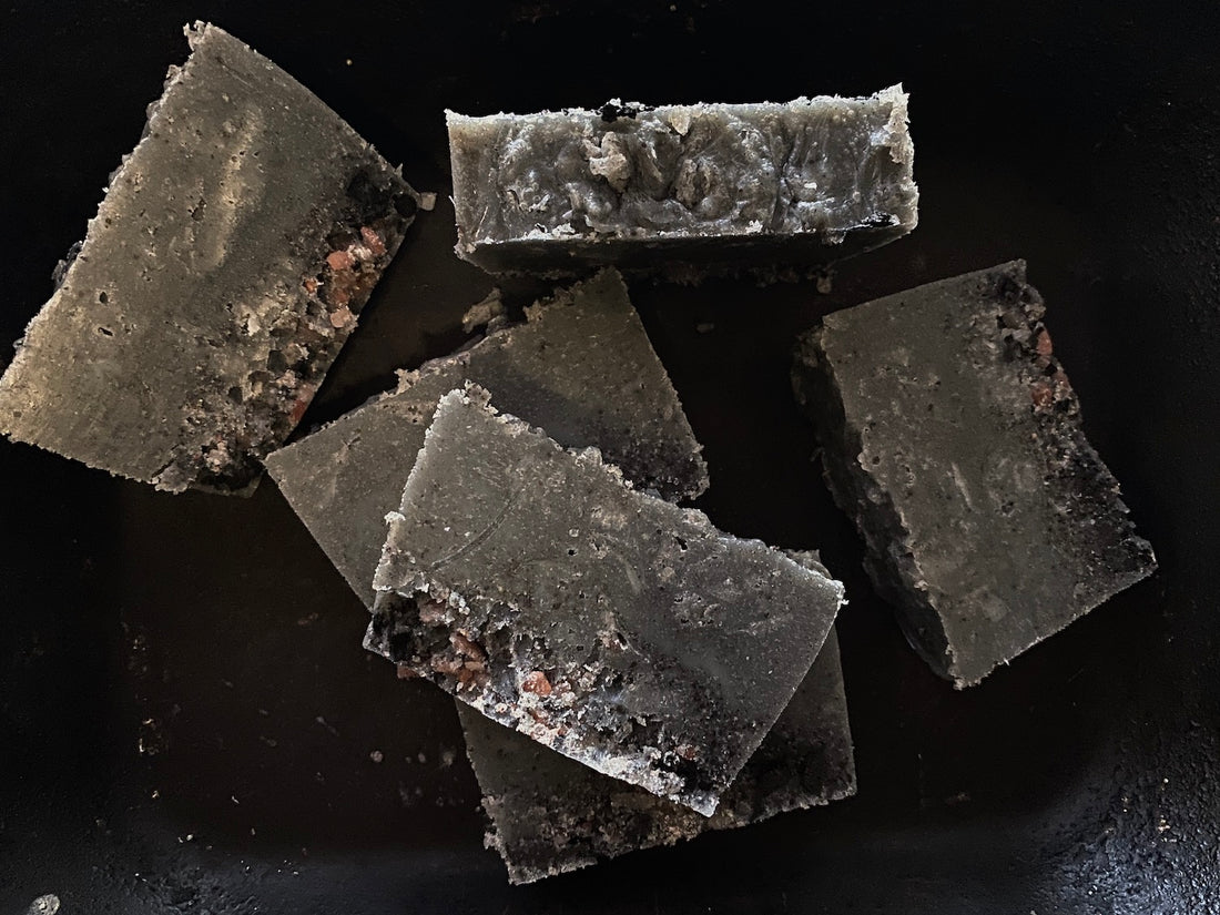 IN THE APOTHECARY: ACTIVATED CHARCOAL SOAP WITH CALCIUM BENTONITE CLAY - WONDERVELD APOTHECARY