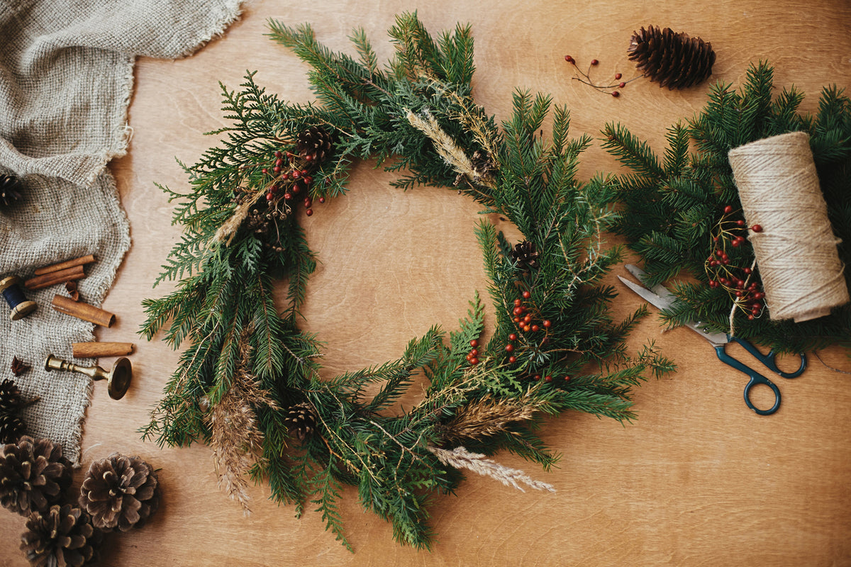 BOTANICAL WREATH WITH FORAGED GREENERY - WONDERVELD APOTHECARY